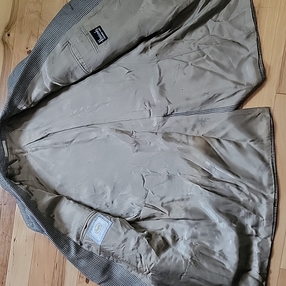 Authentic English magee tweed 46 houndstooth blazer from Harrods - Picture 7 of 13